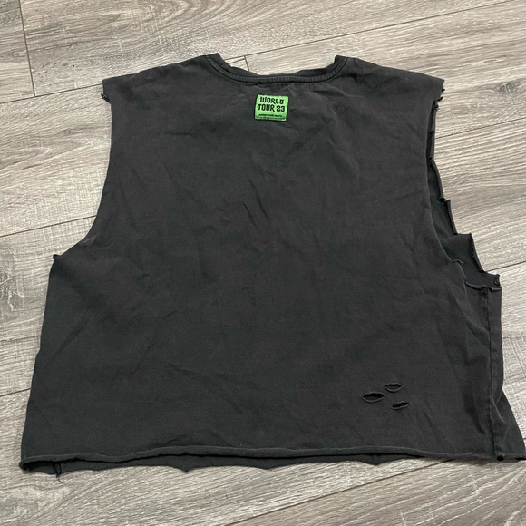 Zara cropped T-shirt size medium - Picture 3 of 3
